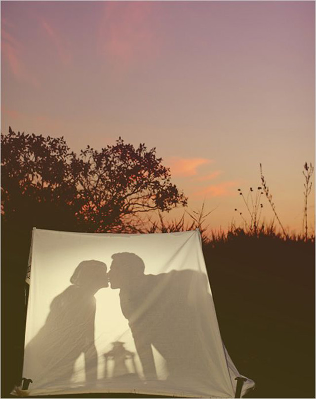 Silhouette and Shadow Engagement Photos ~ we ♥ this! moncheribridals.com
