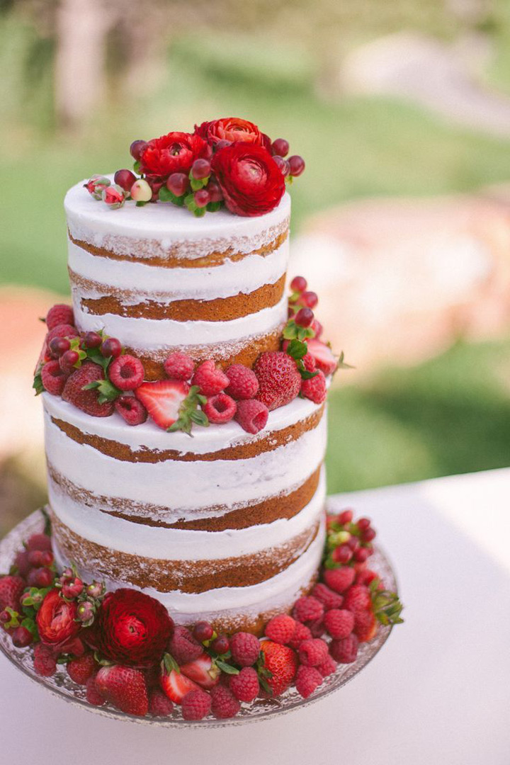 10 Sensational Semi-Naked Wedding Cakes