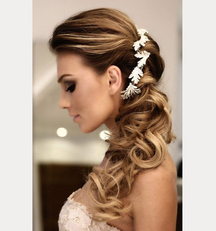 Side Swept Wedding Hairstyles To Inspire