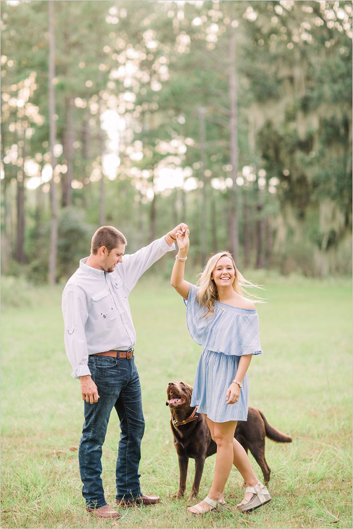 Sweet Engagement Session With Chocolate Lab