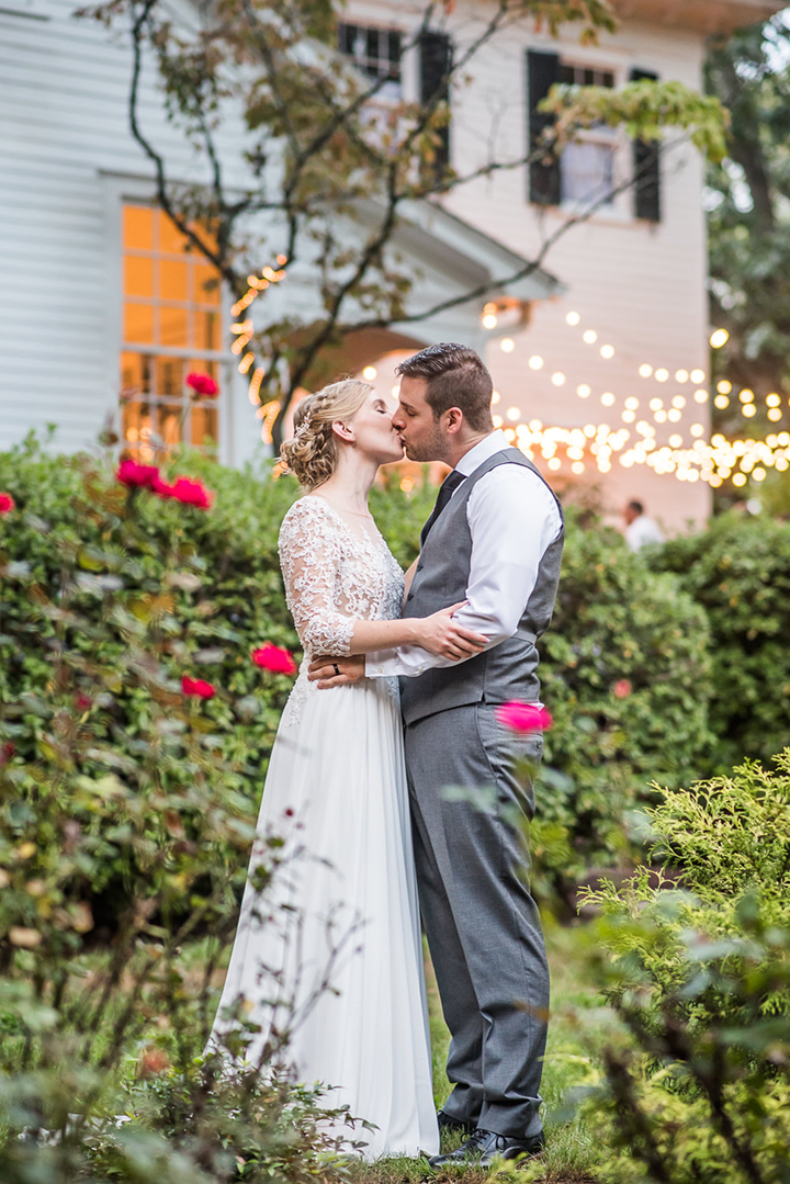 Beautiful Light-Filled September Wedding At The Duncan Estate
