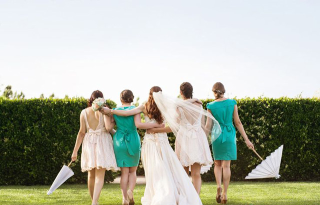 10 Unique Alternatives to Bridesmaids' Bouquets  ~ we ♥ this! moncheribridals.com