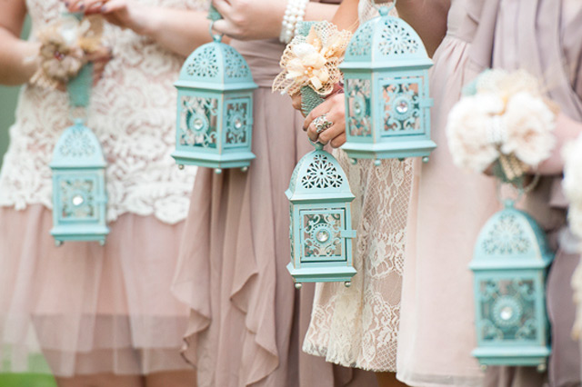 10 Unique Alternatives to Bridesmaids' Bouquets  ~ we ♥ this! moncheribridals.com